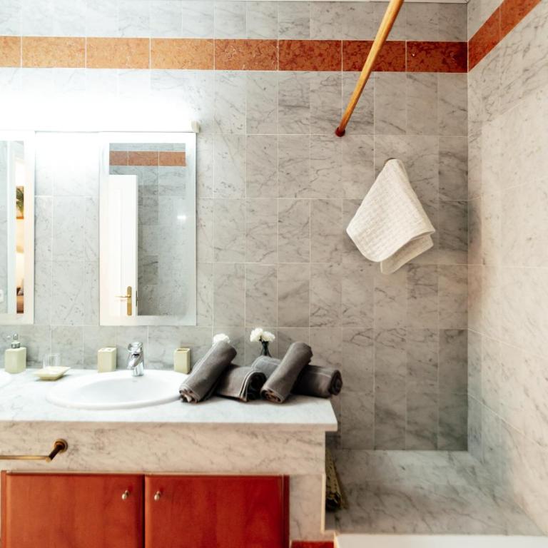 Chic by the Cathedral - Apartamento de 1 dormitorio - 27