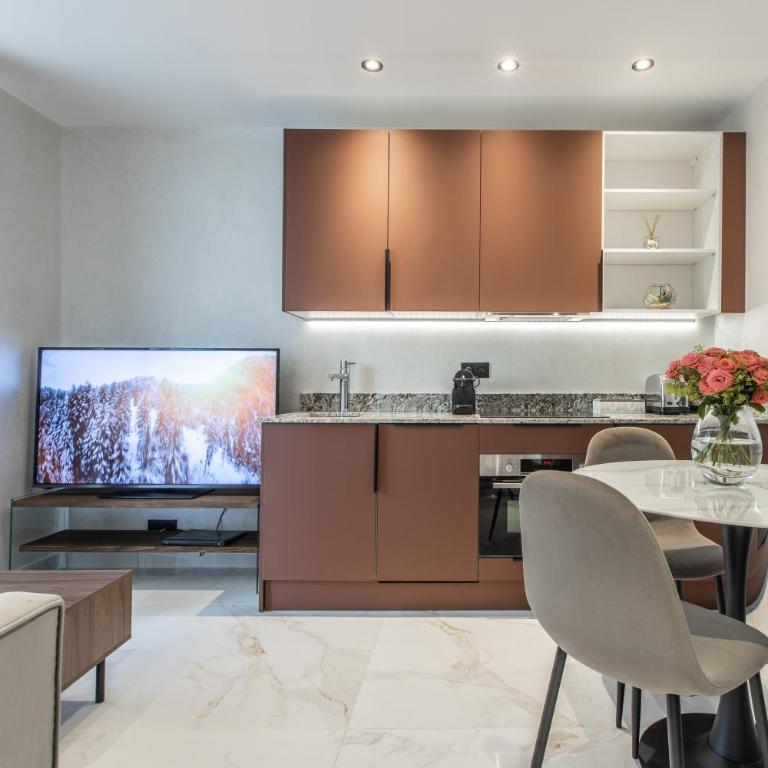 Résidence Topaze - Central - Luxurious - 50m Croisette Palais - LRA CANNES - JADE - Two-Bedroom Apartment - 8