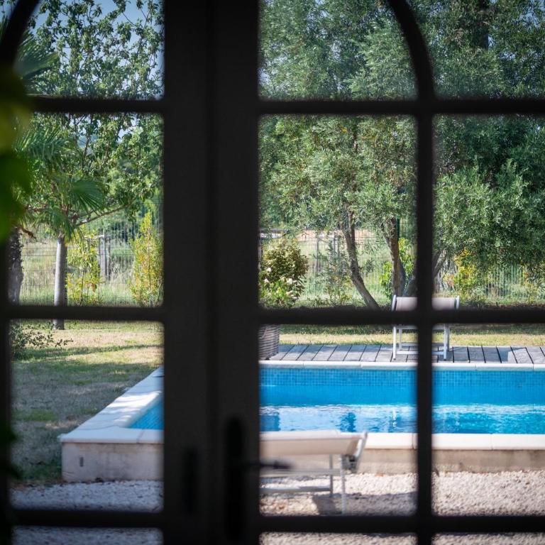 La Gourgasse Vieille - Studio - Vue sur Piscine - 15