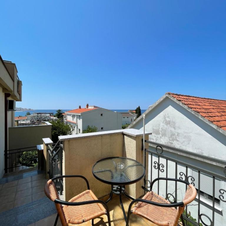Villa Semashko - Standardna Dvokrevetna Soba sa Bračnim Krevetom/Zasebnim Krevetima - 4