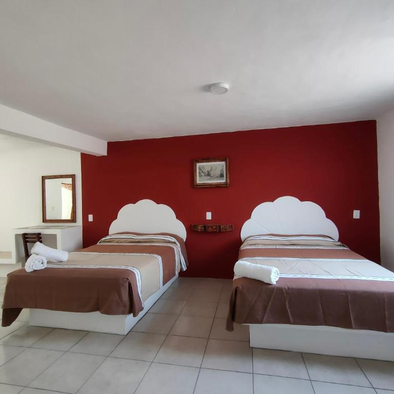 Hotel Hacienda Morales. - Superior Quadruple Room - 7