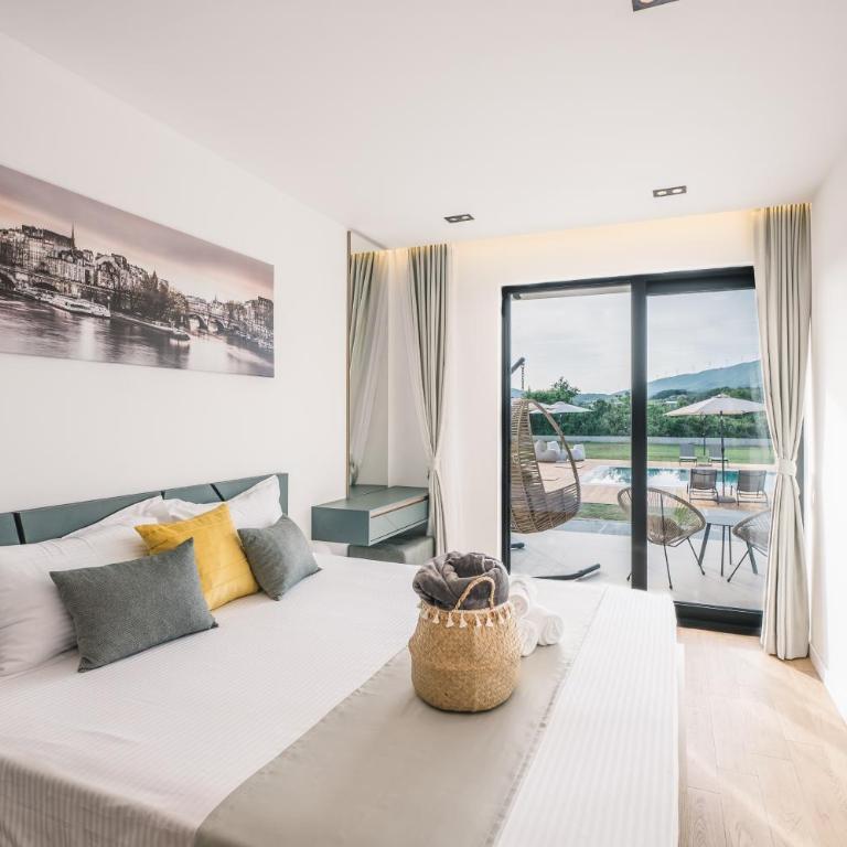 La Mandarine - Apartman sa Pogledom na Bazen - 5