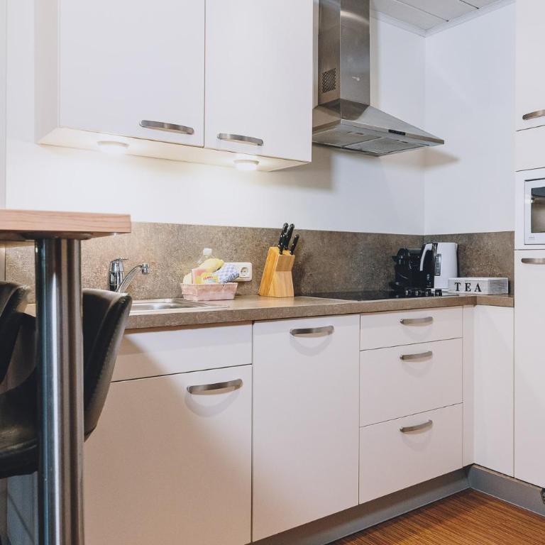 Alpine City Living by we rent, SUMMERCARD INCLUDED - Superior Apartment - 19
