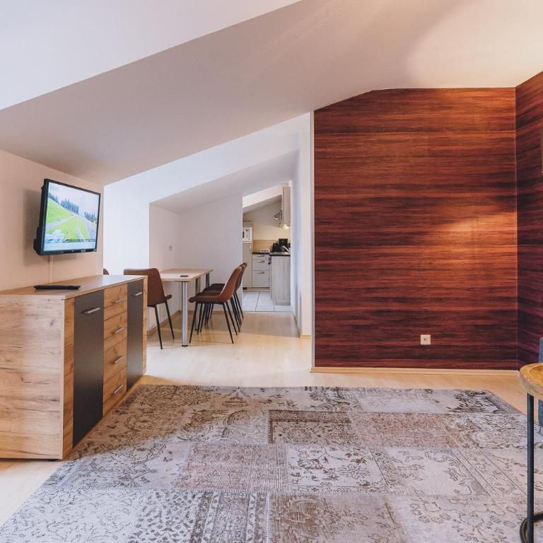 Alpine City Living by we rent, SUMMERCARD INCLUDED - Penthouse-Apartment - 9