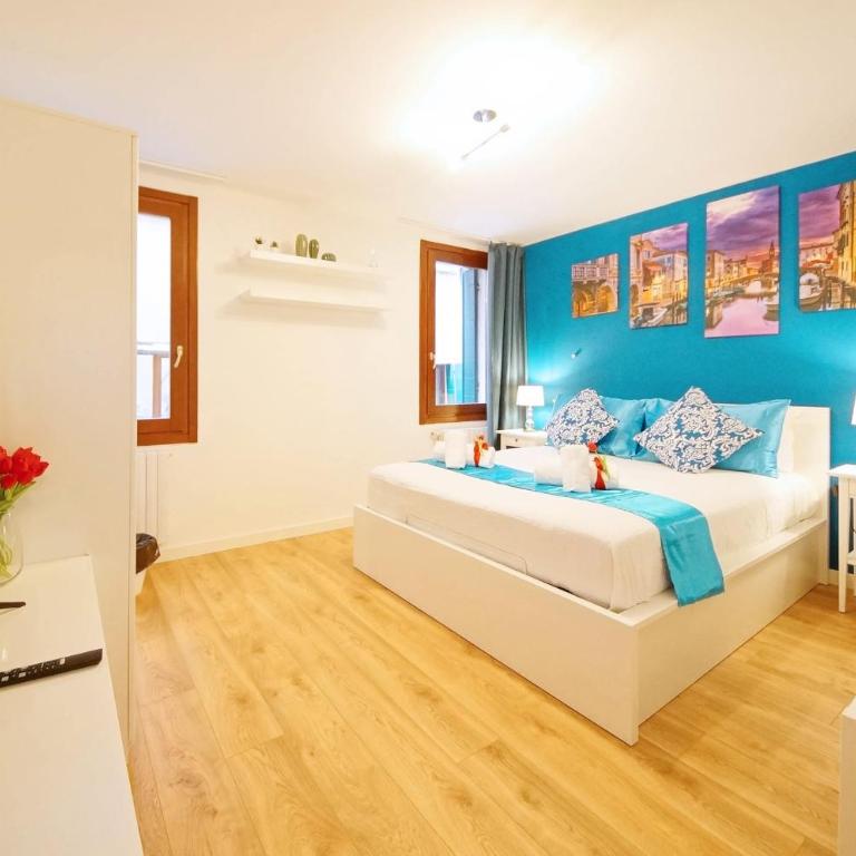 DolceVita Apartments N 500 San Marco - Three-Bedroom Apartment - 13