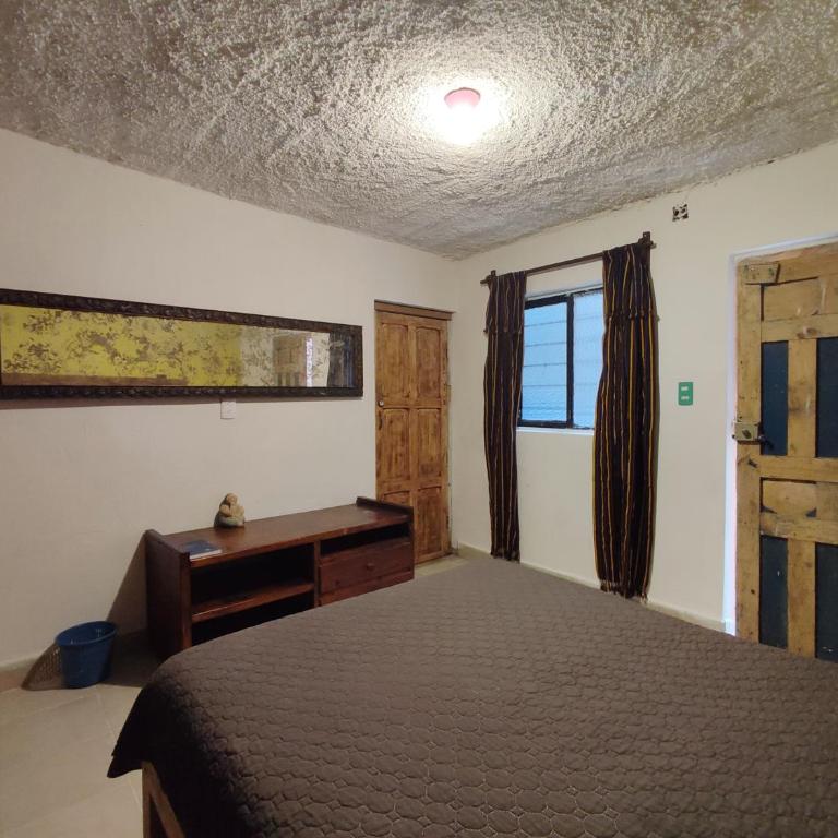 Hostal IKAL - Double Room with Private Bathroom - 6