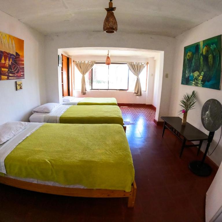 Hotel Punta Ballenas - Habitación Triple Estándar con vistas al mar - 5