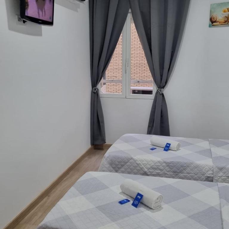 Hostal Vara Madrid - Twin Room - 1
