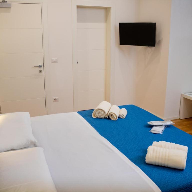 Beauty House Via Veneto - Double Room with Private Bathroom - 4