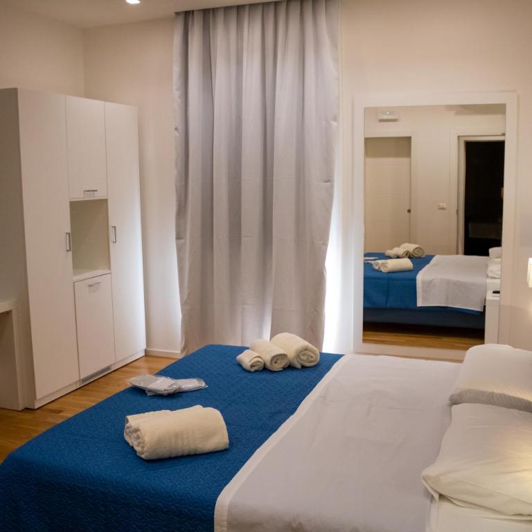 Beauty House Via Veneto - Double Room with Private Bathroom - 5