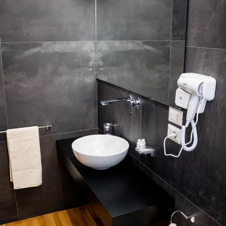 Beauty House Via Veneto - Double Room with Private Bathroom - 8