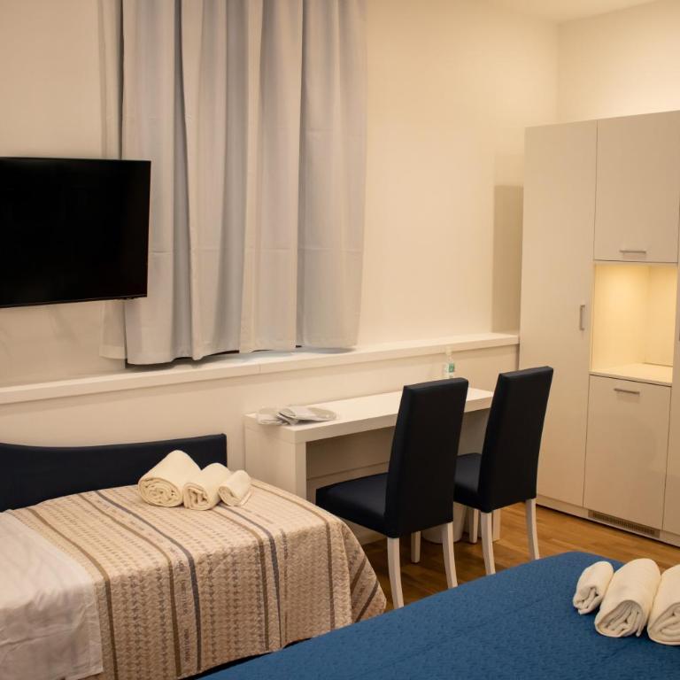 Beauty House Via Veneto - Triple Room with Private Bathroom - 4