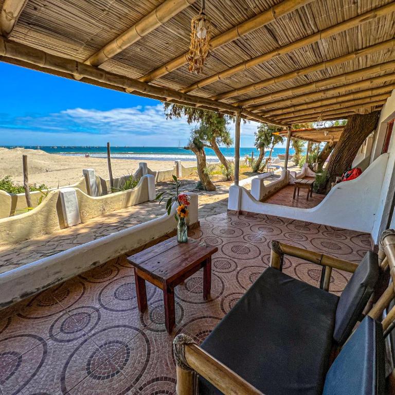 Hotel Punta Ballenas - Suite con vistas al mar - Cama extragrande - 2