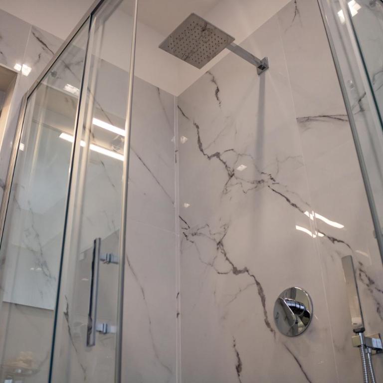 Beauty House Via Veneto - Triple Room with Private Bathroom - 9