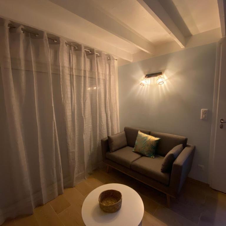 Superbe appartement climatisé entre mer et montagne - Appartement 1 Chambre - 3