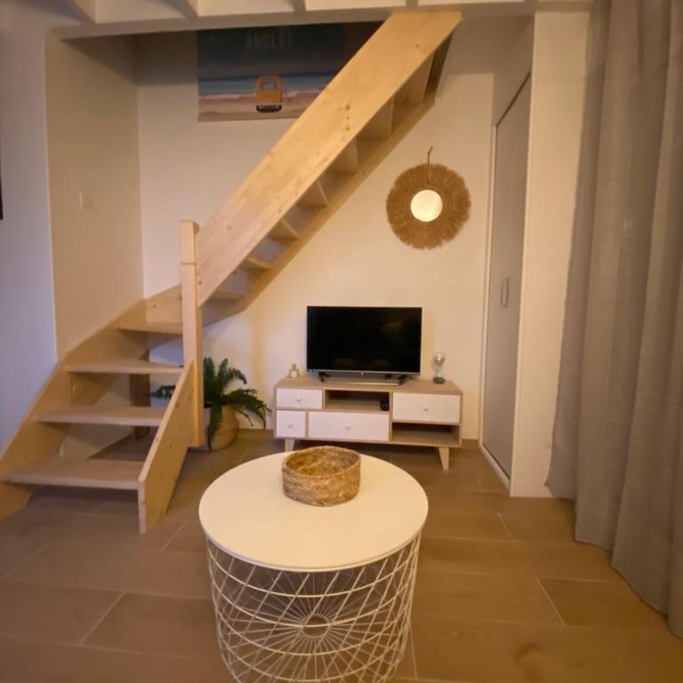 Superbe appartement climatisé entre mer et montagne - Appartement 1 Chambre - 8