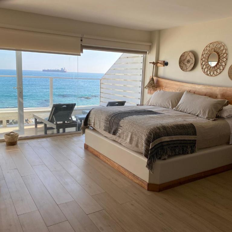 Maressenza Night Spa - Deluxe Suite with Sea View - 4