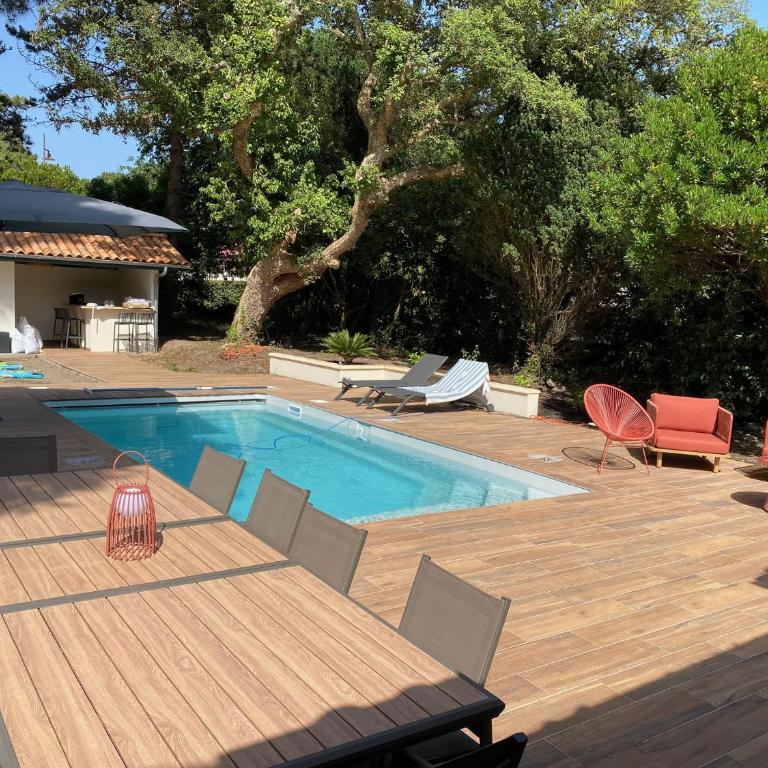 Villa de charme avec piscine à 500m des plages - Villa - 15