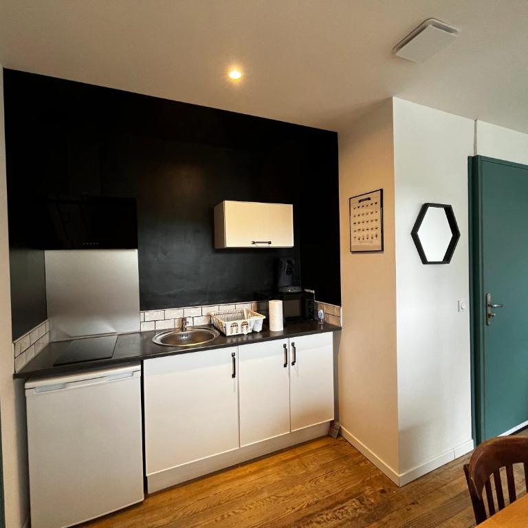 Charmant T2 bis proche Gare et Centre Ville - Parking proche - Apartamento de 2 dormitorios - 26