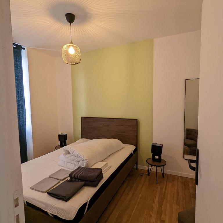 Charmant T2 bis proche Gare et Centre Ville - Parking proche - Apartamento de 2 dormitorios - 27