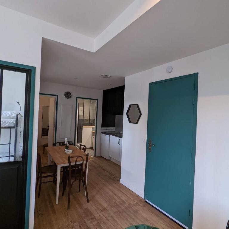 Charmant T2 bis proche Gare et Centre Ville - Parking proche - Apartamento de 2 dormitorios - 28