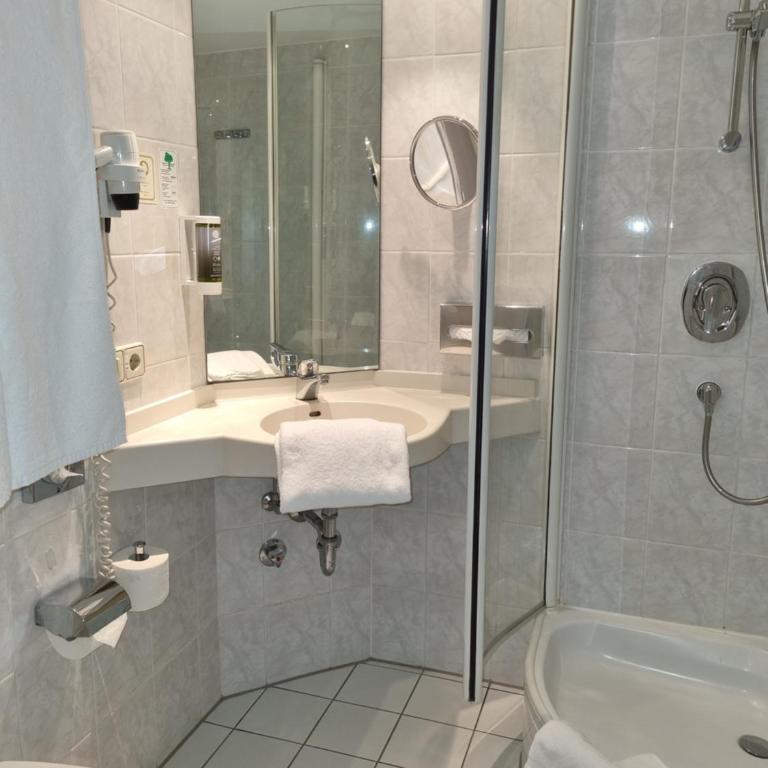 myMINGA13 - Hotel & serviced Apartments - Großes Doppelzimmer - 7