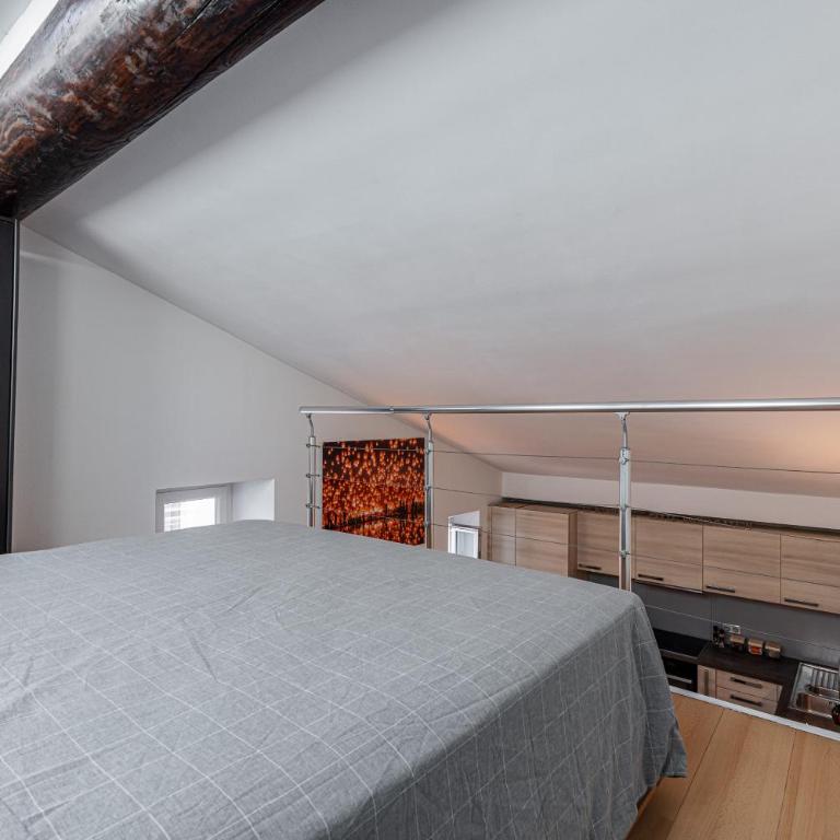 Superbe appartement en plein centre du vieil Antibes - Appartement 1 Chambre - 13
