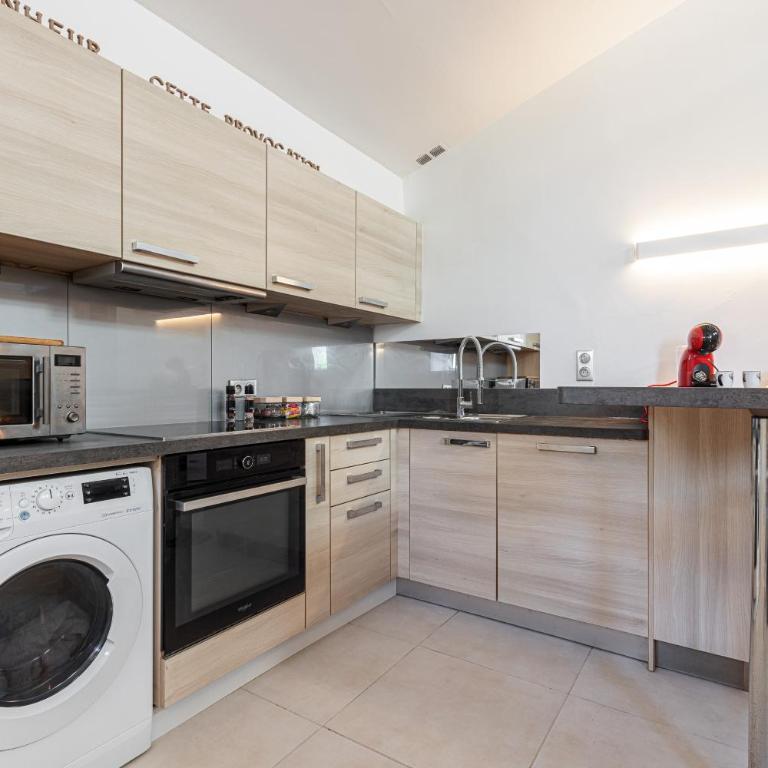 Superbe appartement en plein centre du vieil Antibes - Appartement 1 Chambre - 4