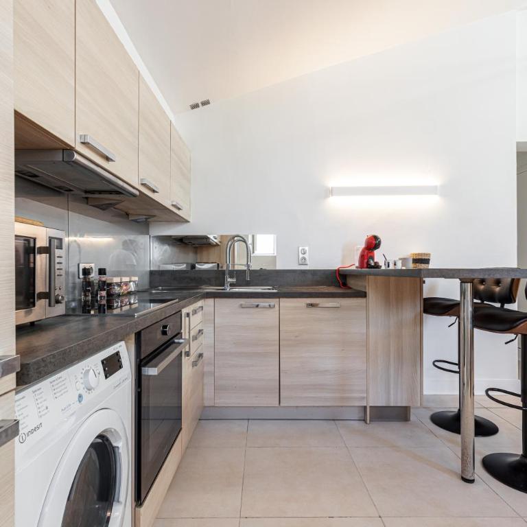 Superbe appartement en plein centre du vieil Antibes - Appartement 1 Chambre - 26