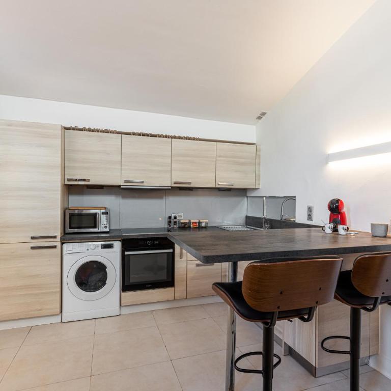 Superbe appartement en plein centre du vieil Antibes - Appartement 1 Chambre - 28