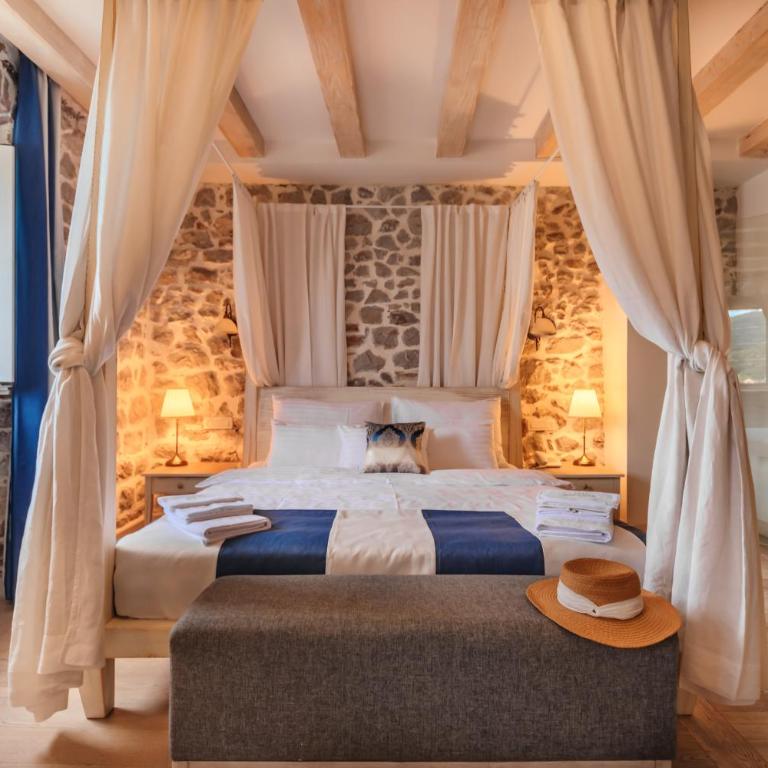 Boutique Hotel Blanc & Bleu - Capitano - Deluxe Double Room with Sea View - 4