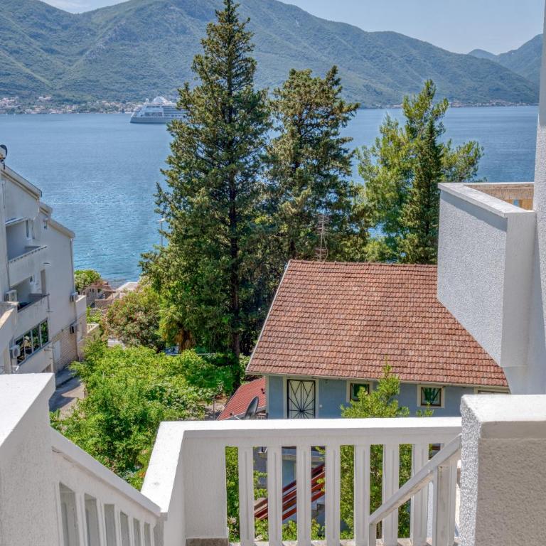 Apartment Elegant - Studio with Sea View - 23