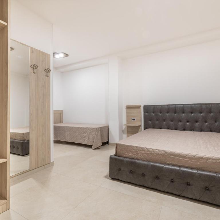 Room Salento Palace - Camera Tripla Deluxe - 2