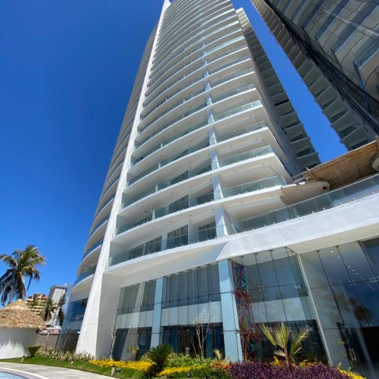 Camino al Mar 1506 Vista al Mar - Three-Bedroom Apartment - 70