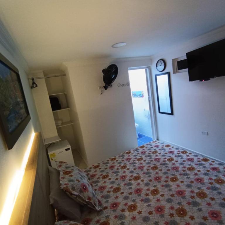 Hotel Eterna Primavera - Habitación Estándar - Cama extragrande - 3