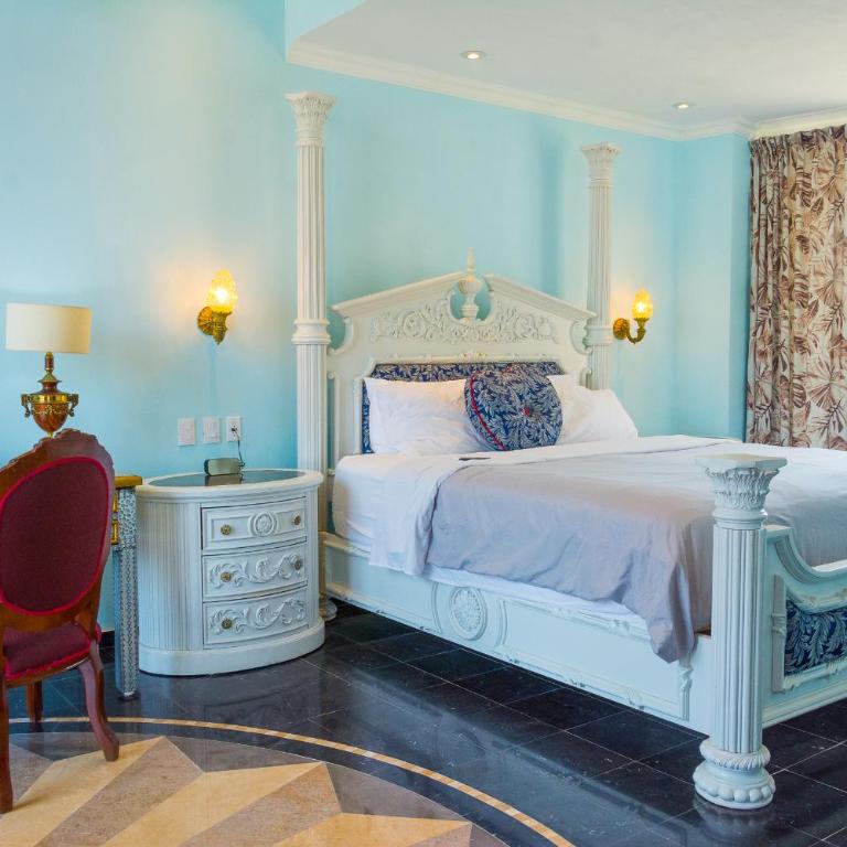 Hotel Boutique Rivera Del Rio - Habitación con cama extragrande y vistas al mar - 3