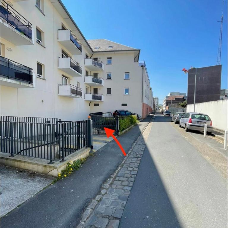 Duplex T3 Moderne au Metro - Clim & Parking Privé - Appartement 2 Chambres - 23