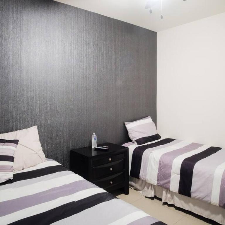 Casa moderna y elegante en el corazón de Ensenada! - Casa de 3 dormitorios - 23