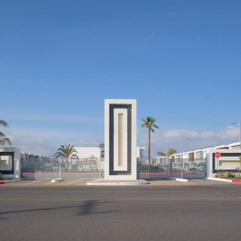 Casa moderna y elegante en el corazón de Ensenada! - Casa de 3 dormitorios - 29
