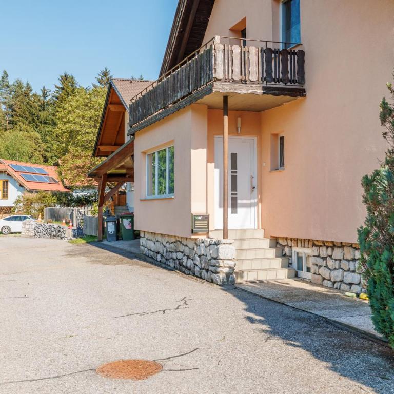 Ferienhaus Auszeit Natur bis zu 10 Personen - Haus mit 3 Schlafzimmern - 65