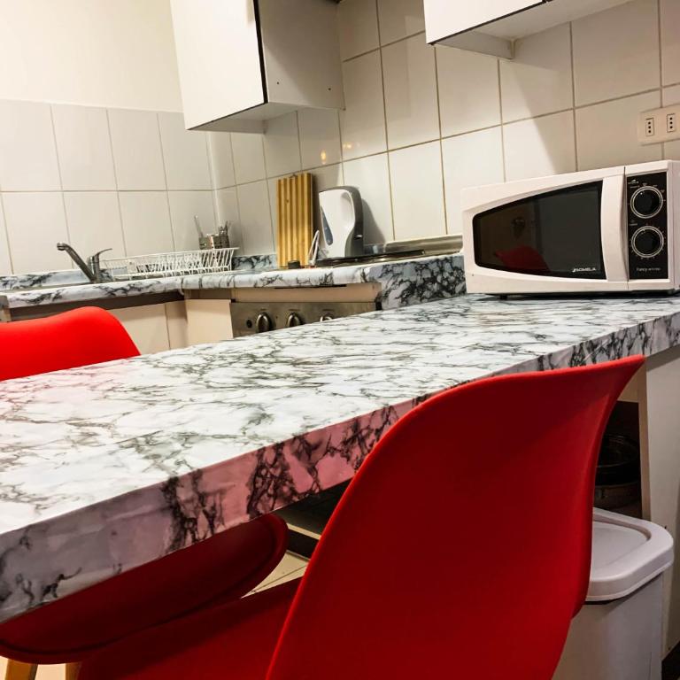 Depto 4 Metro Cal y Canto 1 dormitorio y 1baño - Apartamento de 1 dormitorio - 33