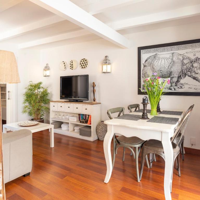 Fantastic Penthouse Malaga Center - Apartment with Terrace - 33