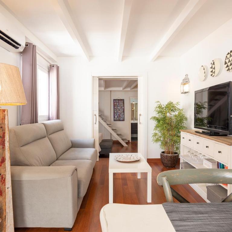 Fantastic Penthouse Malaga Center - Apartment with Terrace - 52
