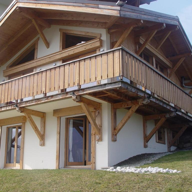 Chalet 6 pièces à Combloux avec cheminée et parking - Appartement 5 Chambres - 21