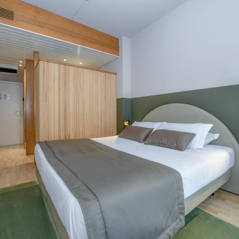 Hotel City - Camera Matrimoniale Premium - 2