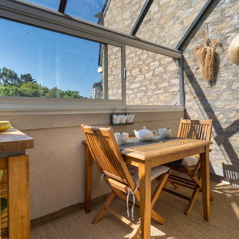 Appartement duplex 55m² à Carnac - 4 pers, WiFi, proche plage et Thalasso, parking inclus - FR-1-477-35 - Appartement (5 Adultes) - 1