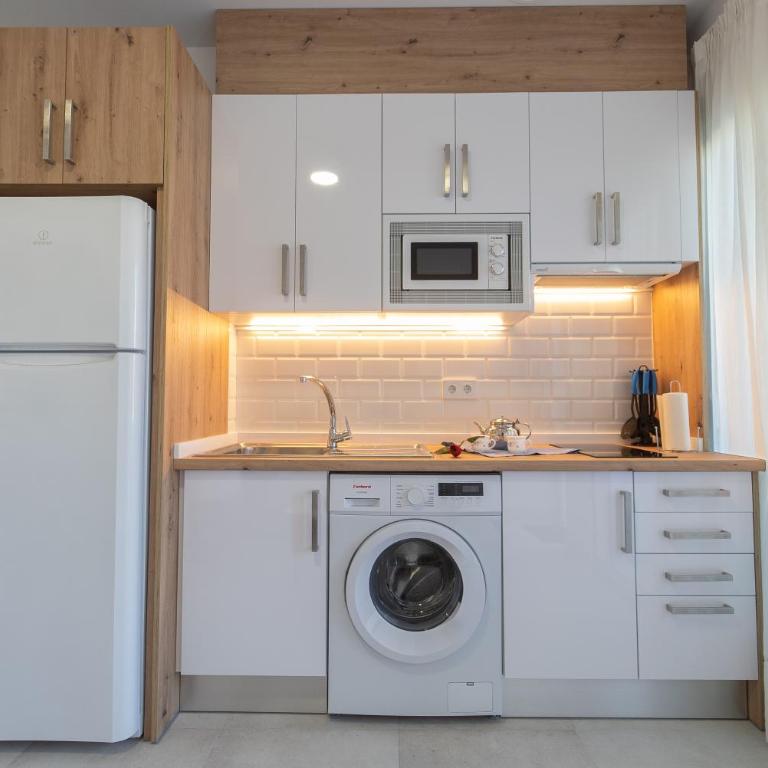 Apartamentos turísticos De La Abuela Carmen - One-Bedroom Apartment - 2