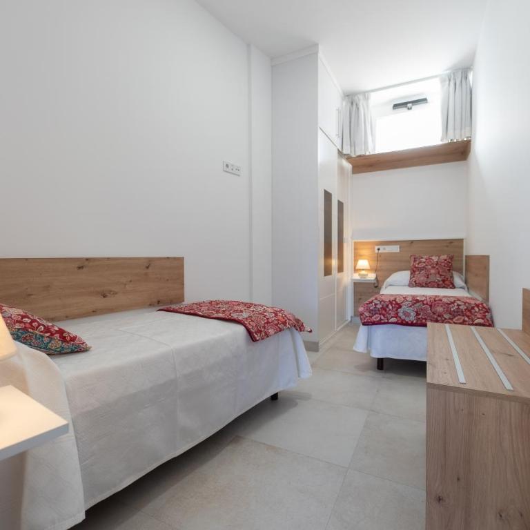 Apartamentos turísticos De La Abuela Carmen - Two-Bedroom Apartment - 6