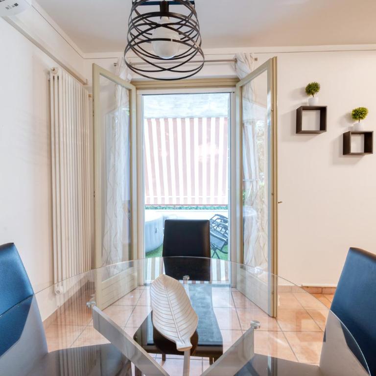 Wolf House - Peschiera Holiday - Jacuzzi Privata - Appartamento con 2 Camere da Letto - 60
