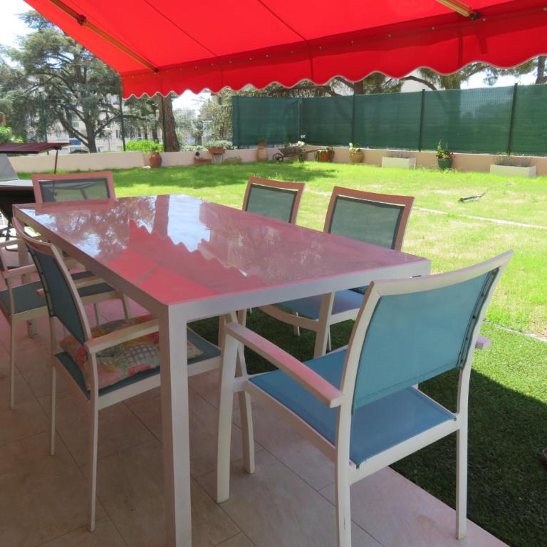 Superbe Rez de Jardin dans résidence au calme - Appartement 2 Chambres - 1